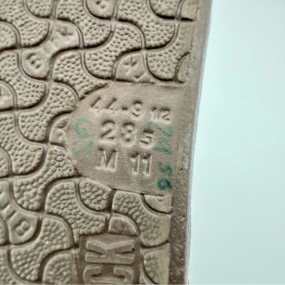 Birkenstock Tatami Nebraska sandals with backstrap and buckle closures Size 11 - Picture 10 of 10